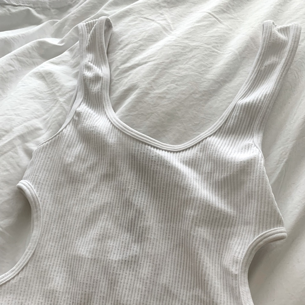 Zara cut out white tank top